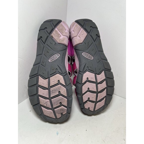 KEEN Sandals Youth 3 Seacamp II Washable Pink Shoes Hiking Utility Camping - Picture 8 of 8